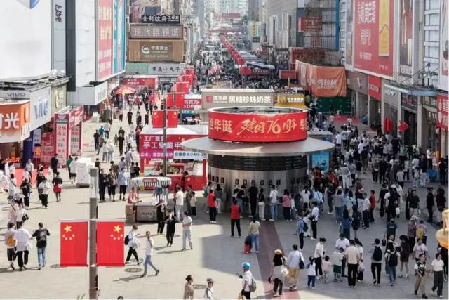 双节顶流！市北两大网红街区玩出圈！