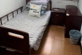 “舍友”比我大60岁？！杭州00后住进养老院，房租最低只要100元图片