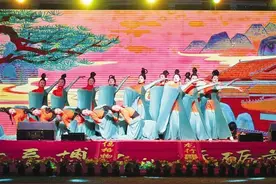 青春飞扬 梦想起航 兰州博文科技学院举行2024年评优表彰大会暨欢送毕业生晚会图片