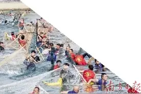 4天接待游客超1245万人次图片
