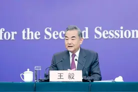 【中英双语】2024年两会记者会，王毅都讲了哪些精彩语句？图片