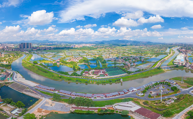 跟着赛事游鹤山！动起来！用运动方式打开鹤山～