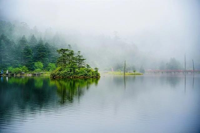 川观暑期宠粉计划丨速到螺髻山“火把派对”体验17℃夏天，拍“锦绣天府”视频赢62万元奖金