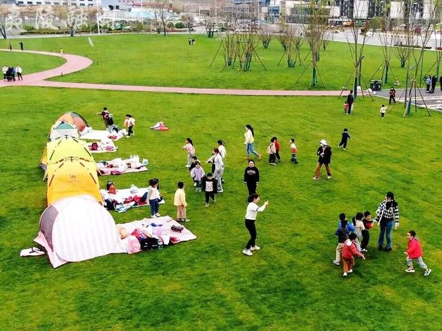 夷陵的AB面：白天村咖夜烤串，老街新巷都好玩！