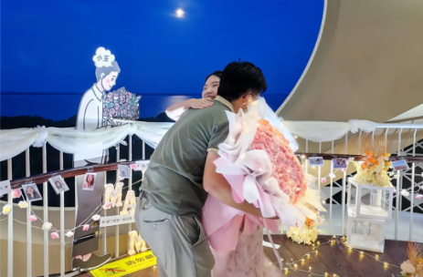 七夕限定 | 在红树林的光影里，镌刻爱情的海拔刻度