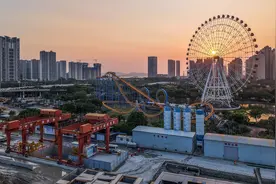 新华全媒+丨世界首条350公里时速单洞双线高铁海底隧道贯通(2)图片