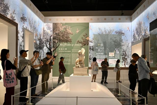 民族歌曲快闪、踏鼓舞、皮影戏……成博邀你感受文化盛宴，国庆前五日已约满
