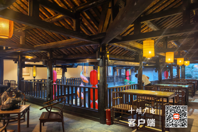 十堰深山里藏着会“游动”的鱼灯，美到窒息！