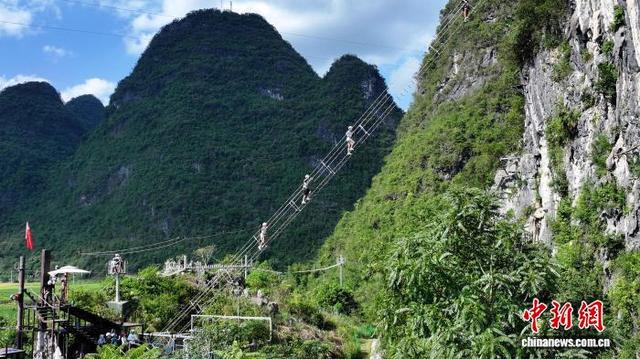 攀岩“胜地”广西阳朔：1200条线路打卡阳朔山峰