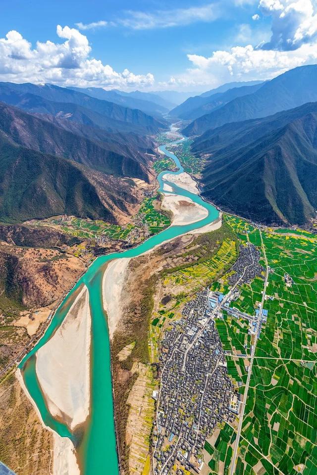 地理奇迹！张张是壁纸丨15秒看云南