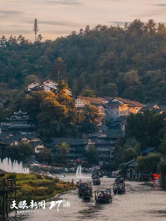 贵州：双节叠加旅游市场活力澎湃