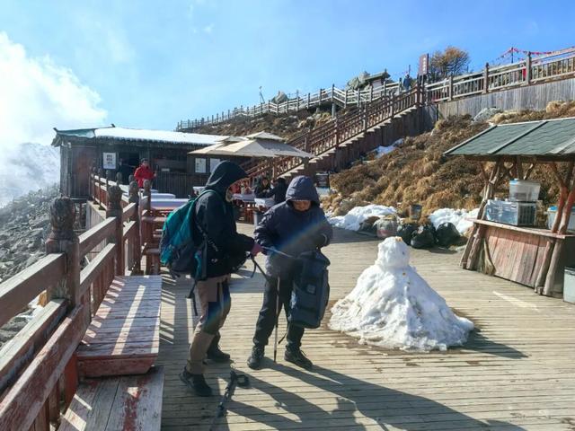 来太白山探寻丛林秘境，感受冰火两重天