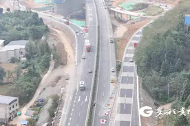 贵安扩容项目观山湖枢纽互通环高主线完成道路导改图片