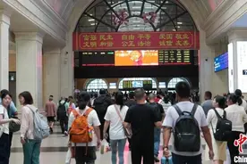 武铁中秋假期发送旅客248.88万人次图片