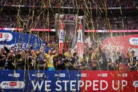 一亿英镑到手！南安普顿队史首次降级后立即重返英超图片