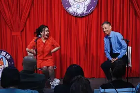 波波笑剧场“哏儿都”开业！李波甘做喜剧垫脚石，培养成就更多新人演员图片