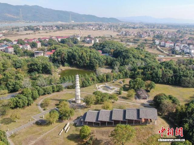 中外嘉宾走进江西吉州窑 领略陶瓷文化魅力