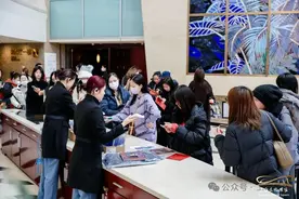 “在上海，你可以看到任何想看的演出”这座剧院里的观众为何这么说？图片