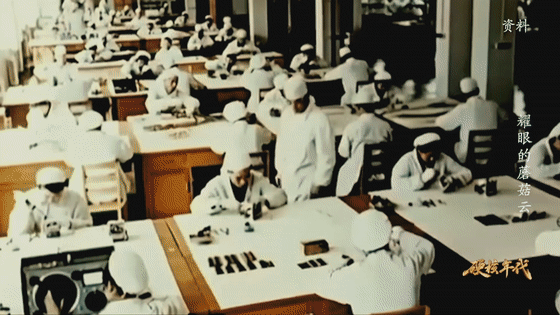 原子弹 “心脏” 的炸药，竟是靠木棒搅出来的！