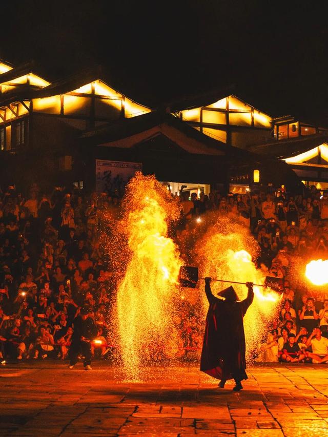 葛仙村“燃”起来了！白天晚上都好玩到“上头”