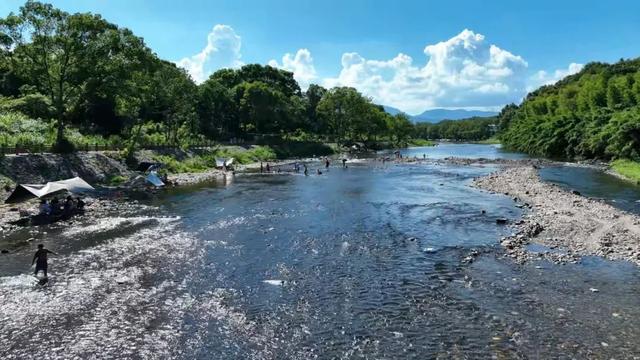 陈家畬水上运动中心：暑期水上经济火热 安全守护引客来