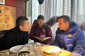 巴萨梦二队球星久利盛赞重庆之行：希望和水庆霞合作来渝搞青训图片