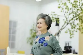 76岁上海阿姨优雅“霸屏”！这个淘宝模特“掏空”老年人钱包，双城生活细节曝光图片