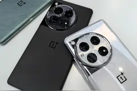 一加12上手体验：绿色比白色好看，堆料足却厚重图片