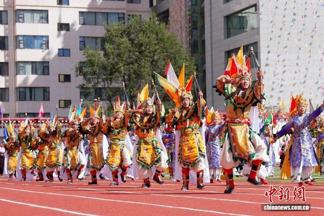 西藏昌都第十一届三江茶马文化艺术节开幕