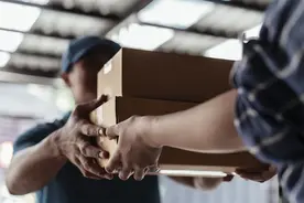 京东物流宣布启动“万人招聘计划”，重点引进一线操作员，也招应届毕业生图片