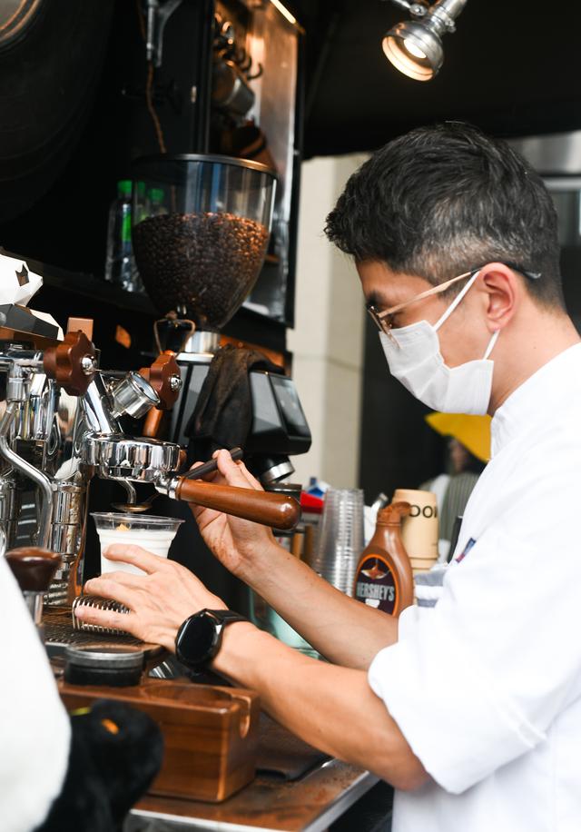贵州旅游大家谈丨贵阳：咖啡里漫出的松弛感