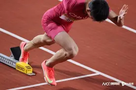 后继有人！广东小将施君豪助中国男子4x100米直通世锦赛图片
