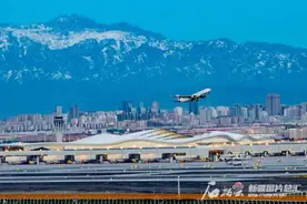 带飞新疆——乌鲁木齐天山国际机场北航站区运行一周观察图片