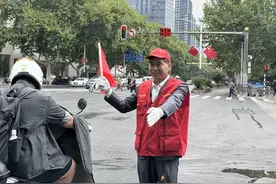 志愿服务我出镜图片