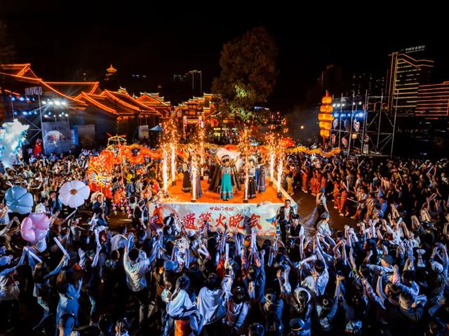 铜仁跨年盛宴来袭!中南门之夜·燃情跨年year!2026元旦系列文化活动即将开启!!!