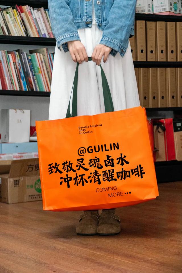 来桂林跑马怎么跟着赛道玩？看这个就够了～在山水画卷中奔跑，解锁 “甲天下” 的独特赛道！