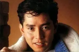 【每日听首粤语歌】《难舍难分》谭咏麟 | 说起来爱情的悲欢离合 有个你我永远不提图片