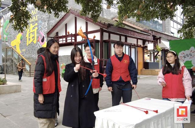 青春志愿红点亮千年盐都 自贡市启动青年文旅志愿服务结对行动