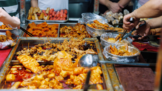 邓紫棋南宁演唱会良庆逛吃全指南！老友粉螺蛳粉柠檬鸭粉饺酸嘢……