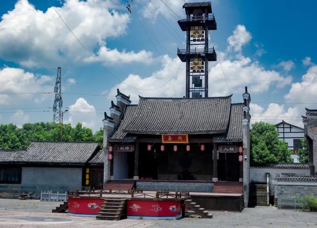 龙虎山“赣超好礼”上线！持赣超球票享景区门票+食宿全方位优惠！