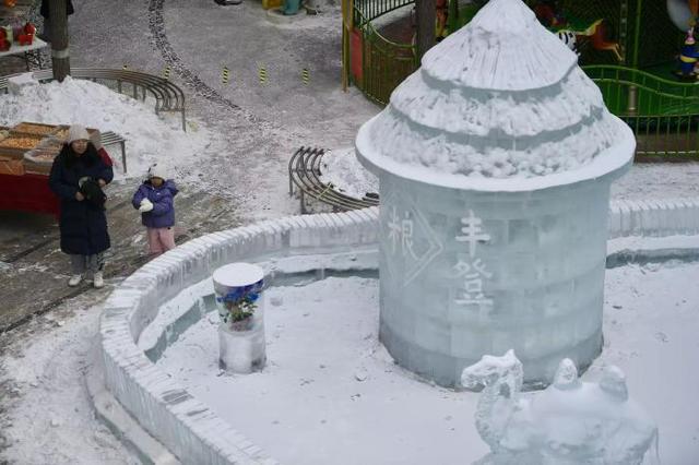 视点｜西四环内冰雪嘉年华，市民家门口免费享冰趣