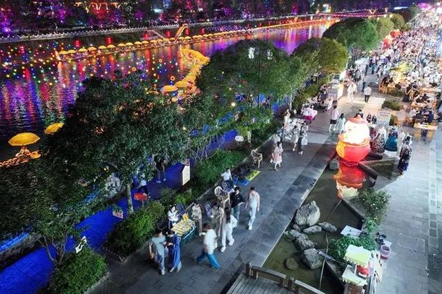 我在浪漫宣恩花1块钱租个摊位吃上了“旅游饭”！