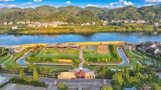 山水有情，龙山有请——第四届湘西州旅游发展大会系列报道之一