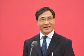 厅长通道直击②｜李永军：探索“四单”技能人才培训新模式图片