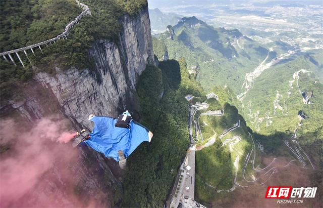 山水为台 多元竞辉——这个金秋，张家界文旅盛宴全景展现