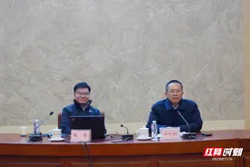 AI和智能制造如何发展？知名教授为湖南劳动人事职院传经送宝图片