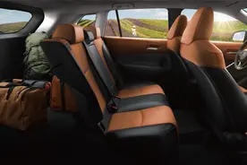 卡罗拉锐放焕新上市，售价12.98万起图片