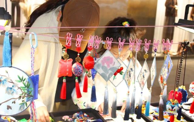 建议收藏！开封菊花文化节6大赏菊线路“出炉”→