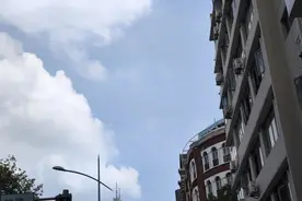 蓝天白云相伴，最近天气“千篇一律”图片
