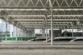 夜间动卧列车来了！串起大湾区与川渝，春节回家睡一觉就到了｜封面头条图片